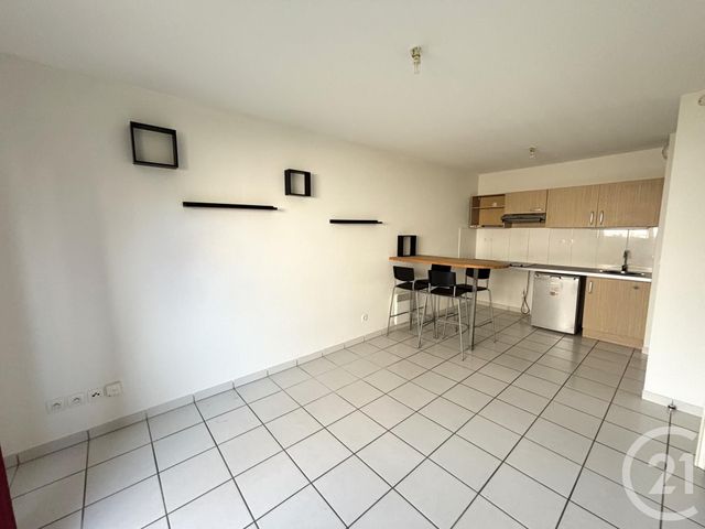 Appartement T2 à vendre - 2 pièces - 38.1 m2 - PINS JUSTARET - 31 - MIDI-PYRENEES - Century 21 Lacroix Immobilier